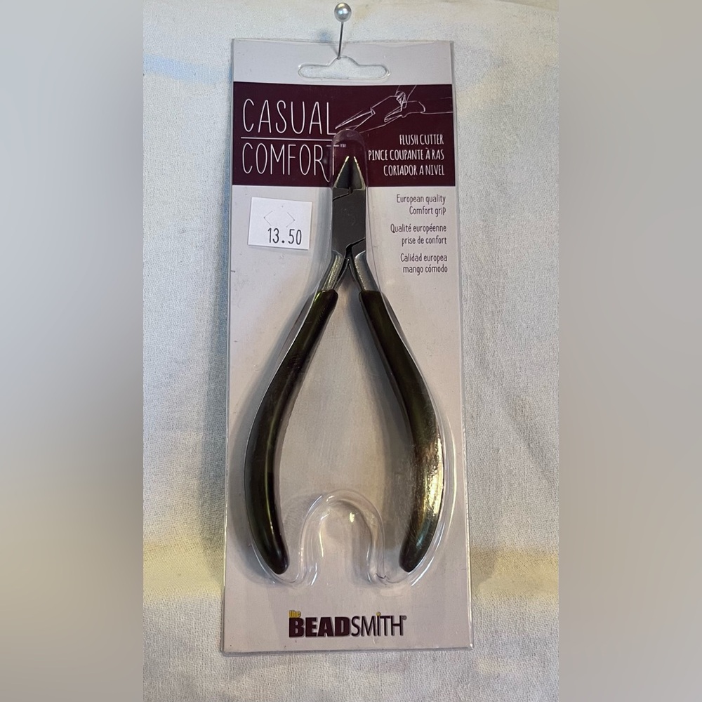 Jewlery Tools Flush Cutter with Comfort Grip. NWT